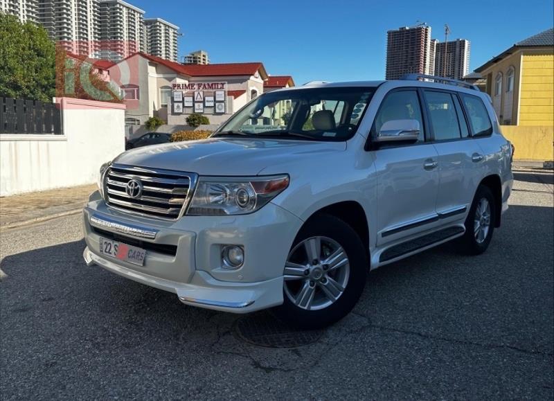 تويوتا لاندكروزر